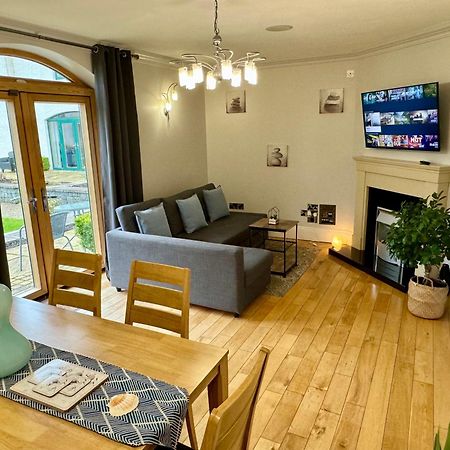 3 Castle Hume Court Holiday House Enniskillen Esterno foto